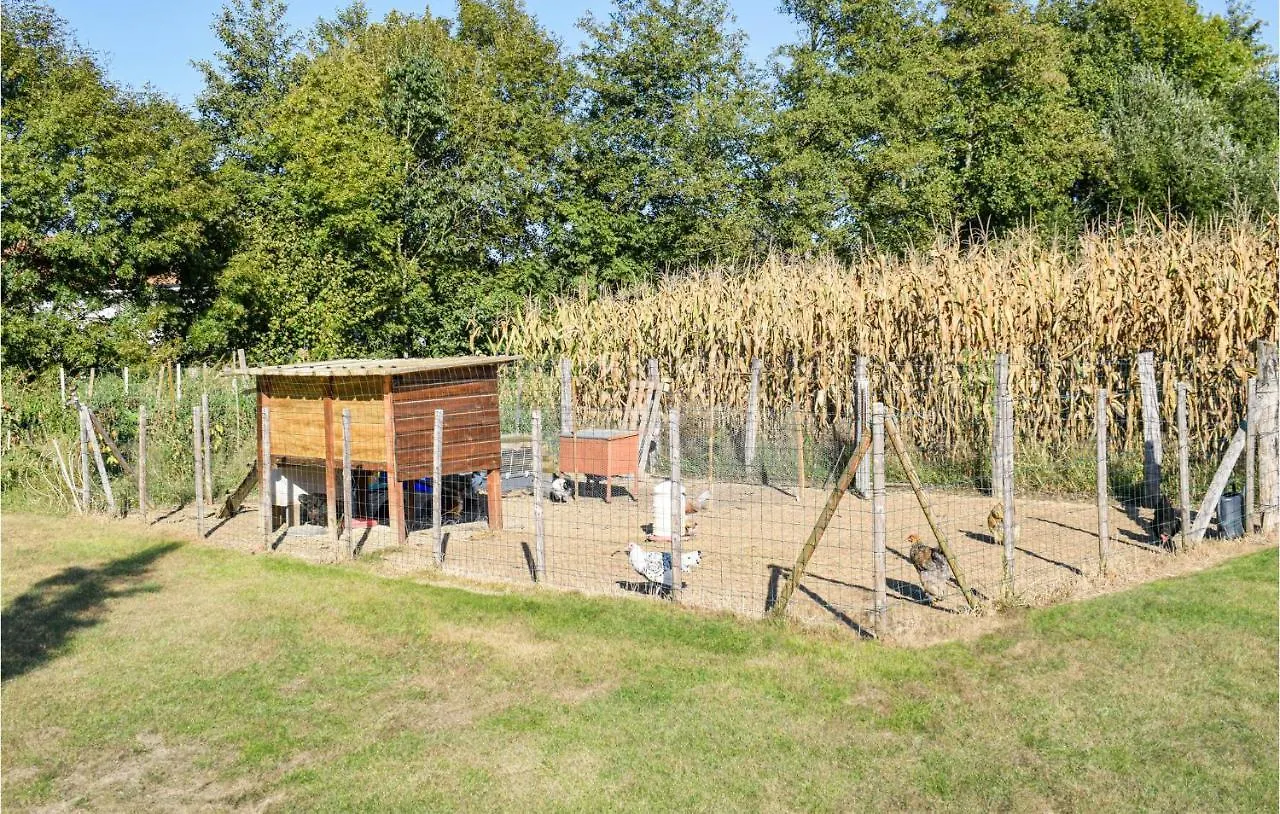 Lovely Home In Rivehaute With Wifi Coueilles France